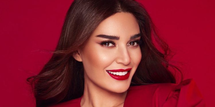 بالفيديو سيرين عبد النور تحتفل بعيد ميلادها وتستمر بتصوير جديدها 1 بالفيديو سيرين عبد النور تحتفل بعيد ميلادها وتستمر بتصوير جديدها