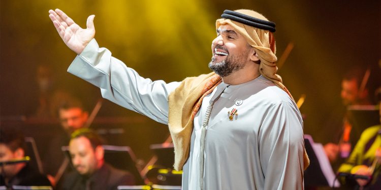 حسين الجسمي يصدح شوقاً وطرباً بحفل ضخم في البحرين