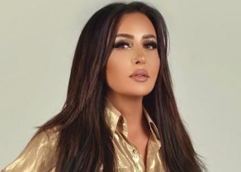 لطيفة تتعرض للسرقة وتطمئن جمهورها
