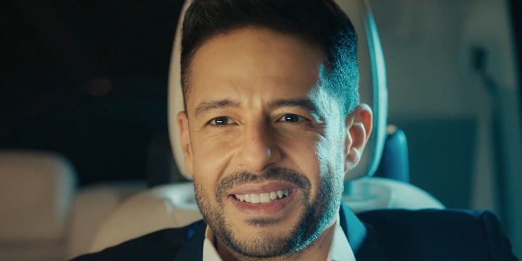 حماقي يصدر جديده جمالها استثنائي ويحصد الملايين في ساعات 1 حماقي يصدر جديده جمالها استثنائي ويحصد الملايين في ساعات