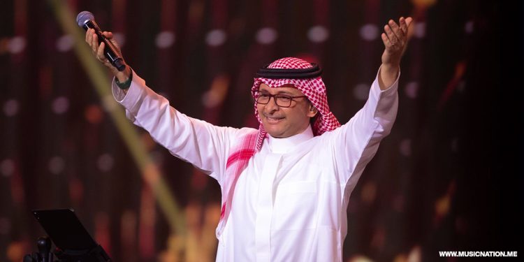 عبد المجيد عبد الله اطرب الكويت على مدار ثلاثة ليالي والمحطة التالية جدة