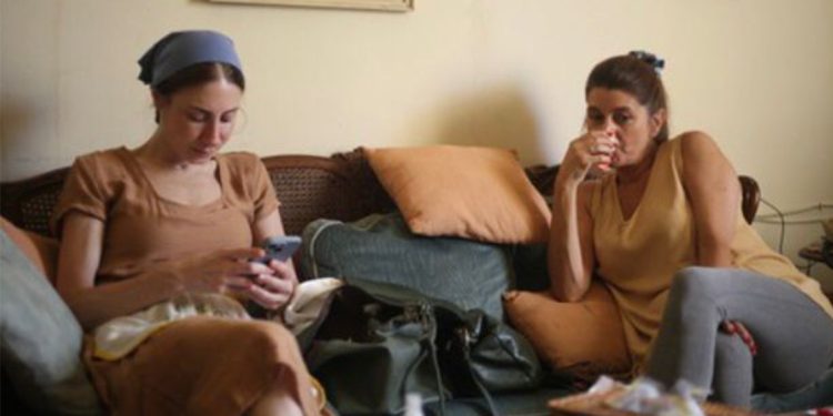 أرزة فيلم لبناني من بطولة دياموند بو عبود و بيتي توتل