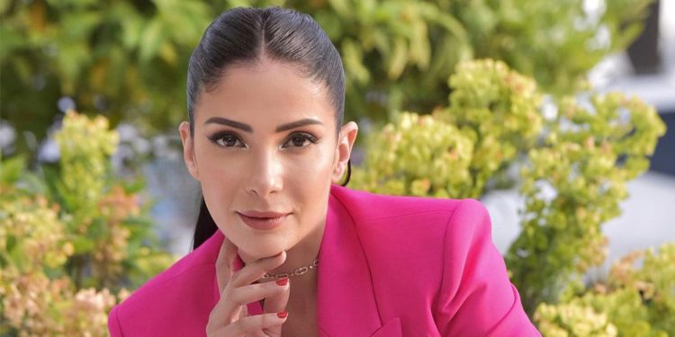 منع فيلم منى زكي الجديد من العرض 1 منع فيلم منى زكي الجديد من العرض
