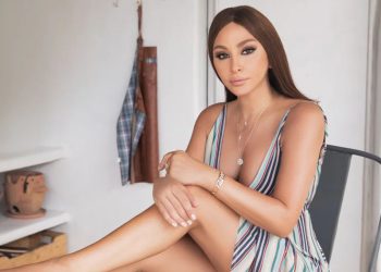 اليسا تطلق تحدي جديدة على اغنية انا وبس
