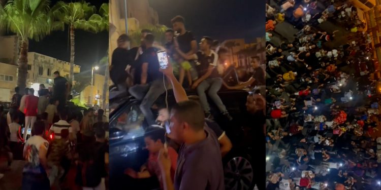 بالفيديو استقبال هستيري لمحمد رمضان في الإسكندرية والجمهور يتسلق سيارته 1 بالفيديو استقبال هستيري لمحمد رمضان في الإسكندرية والجمهور يتسلق سيارته