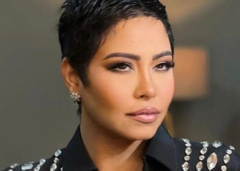 شيرين في حالة حزن بعد تسريب أغنيات ألبومها الجديد