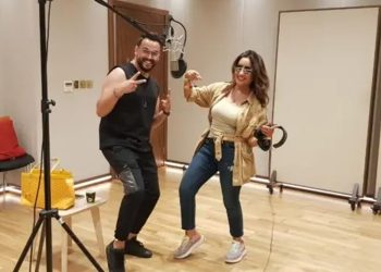 لطيفة في الأستوديو لتسجيل اغنية عالمية لكأس العالم
