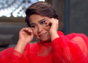 شقيق شيرين يحتجزها في مصحة للأمراض النفسية ويبرر ضربها بأنها مدمنة مخدرات
