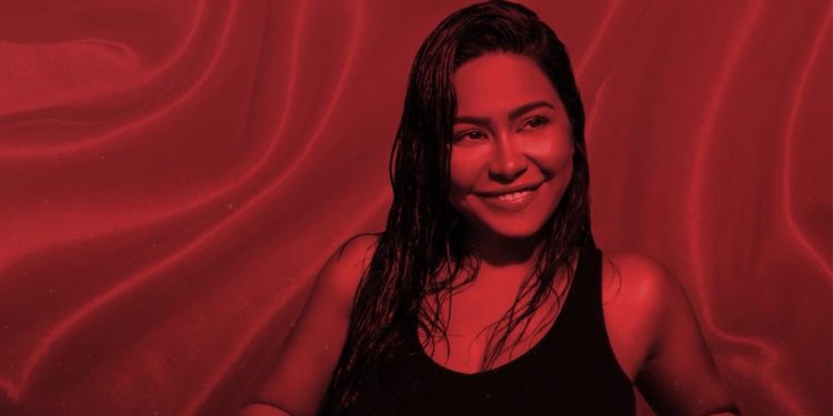 شيرين تقع بالحب من النظرة الأولى في “المترو”
