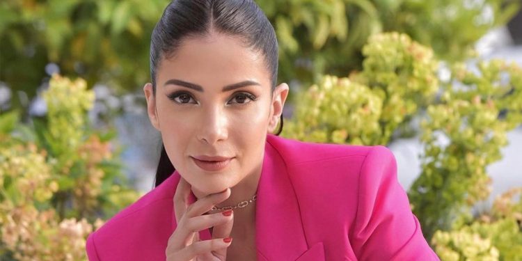 منى زكي تعود بفيلم القاهرة مكة وهذا موعد العرض الأول