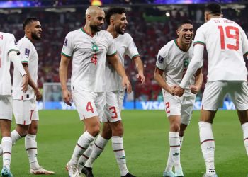 المغرب يصنع التاريخ ويتأهل لدور الـ16 في كأس العالم بصدارة مجموعته