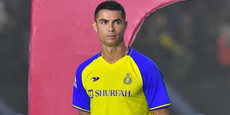 رونالدو يحصل على 200 مليون إضافية ليكون سفير السعودية في ملف استضافة كأس العالم 1 رونالدو يحصل على 200 مليون إضافية ليكون سفير السعودية في ملف استضافة كأس العالم
