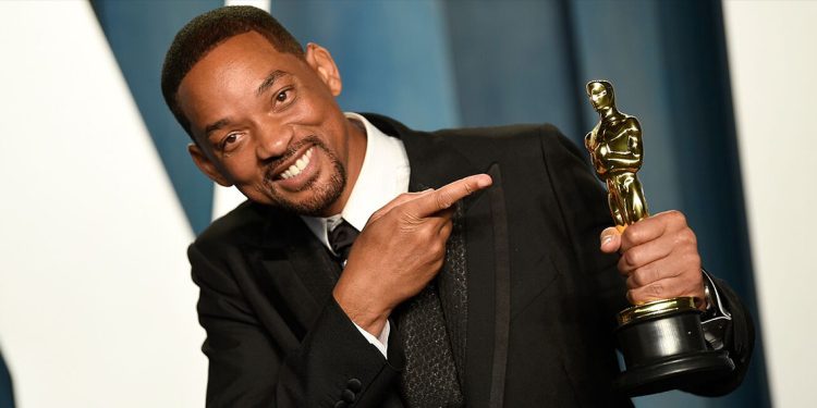هل يشارك ويل سميث في حفل الأوسكار هذا العام بعد الصفعة الشهيرة 1 هل يشارك ويل سميث في حفل الأوسكار هذا العام بعد الصفعة الشهيرة