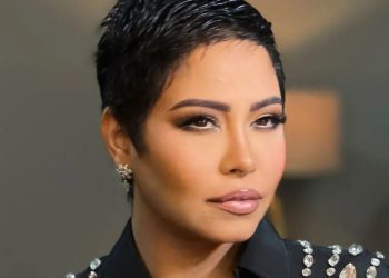 شيرين تعتبر انها تتعرض لاستغلال صوتها و تصعد من ازمتها القضائية الجديدة