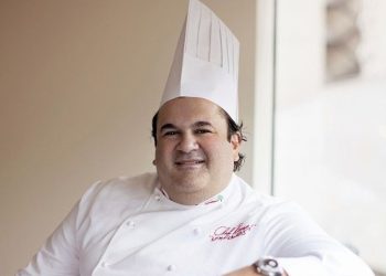 وفاة الشيف رمزي بنوبة قلبية