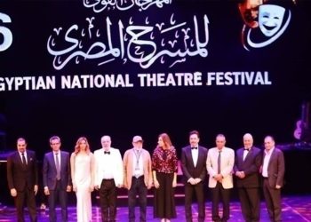 المهرجان القومي يُكرّم رموز المسرح المصري بدورة عادل إمام