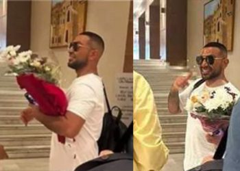 بعد أزمته الأخيرة استقبال أحمد سعد بالورود في تونس