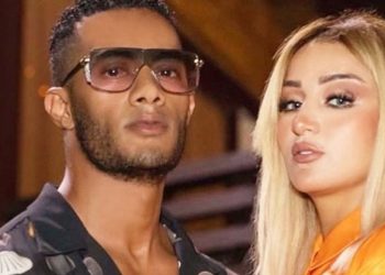 بصورة ورسالة محمد رمضان يحتفل بعيد ميلاد زوجته