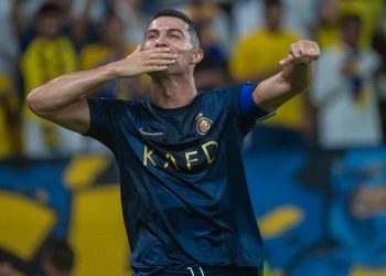 بالفيديو كريستيانو رونالدو يرقص العرضة السعودية احتفالاً بالنصر