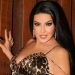 سمية الخشاب تسخر من طلاق أحمد سعد ثم تتراجع