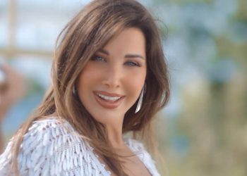 نانسي عجرم ودعوة للفرح والرقص في كليب تيجي ننبسط