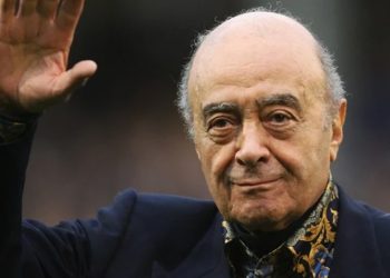 في ذكرى رحيل نجله والأميرة ديانا وفاة رجل الأعمال محمد الفايد
