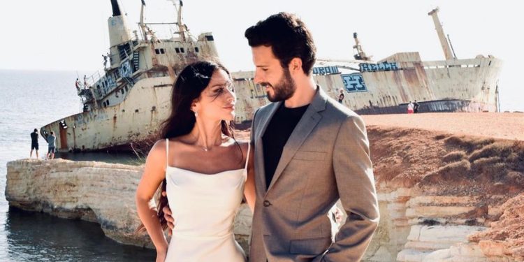 مهند الحمدي يعلن زواجه من فرح مراد 1 مهند الحمدي يعلن زواجه من فرح مراد