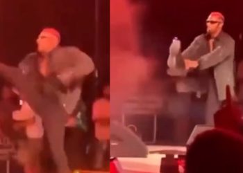 بالفيديو محمد رمضان بموقف محرج على المسرح بسبب حذائه
