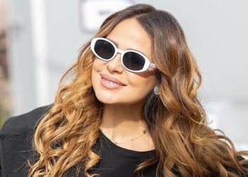 كارول سماحة تشوق الجمهور لأغنية جديد