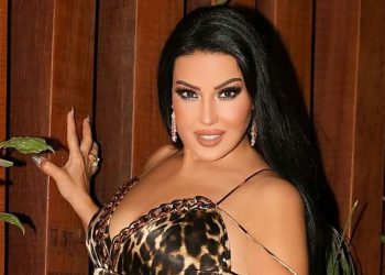 سمية الخشاب سائقة ميكروباص في مسلسلها المقبل