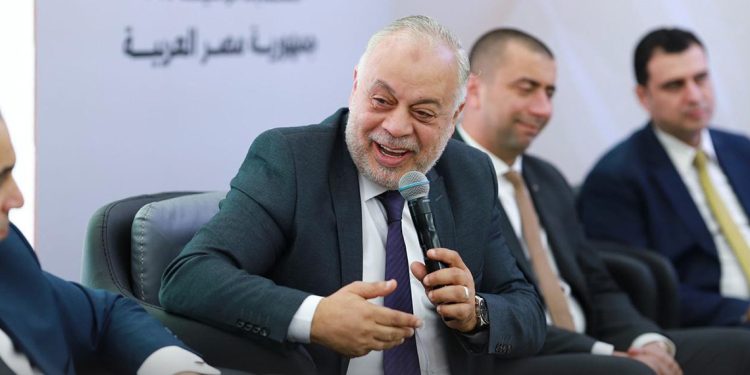 نقابة المهن التمثيلية تمنع 6 فنانين من العمل في مصر 1 نقابة المهن التمثيلية تمنع 6 فنانين من العمل في مصر