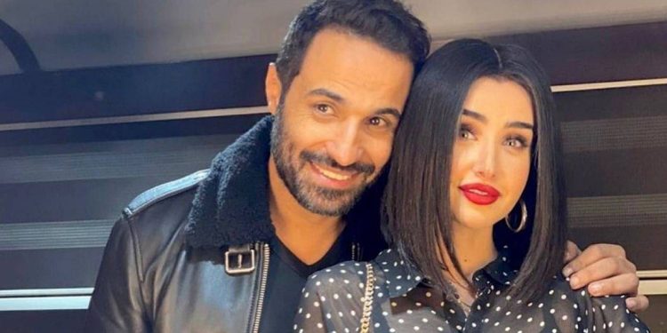 عائلة هنا الزاهد وأحمد فهمي تكشف حقيقة طلاقهما 1 عائلة هنا الزاهد وأحمد فهمي تكشف حقيقة طلاقهما