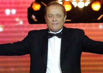 تخليد اسم الراحل محمود عبد العزيز على محور في العلمين