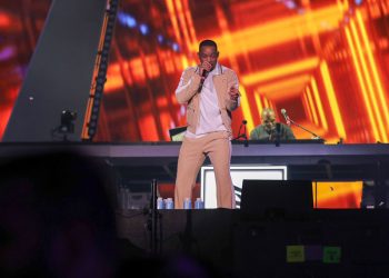 ويل سميث يشعل أجواء مسرح ميدل بيست ساوند ستورم في ثاني أيامه