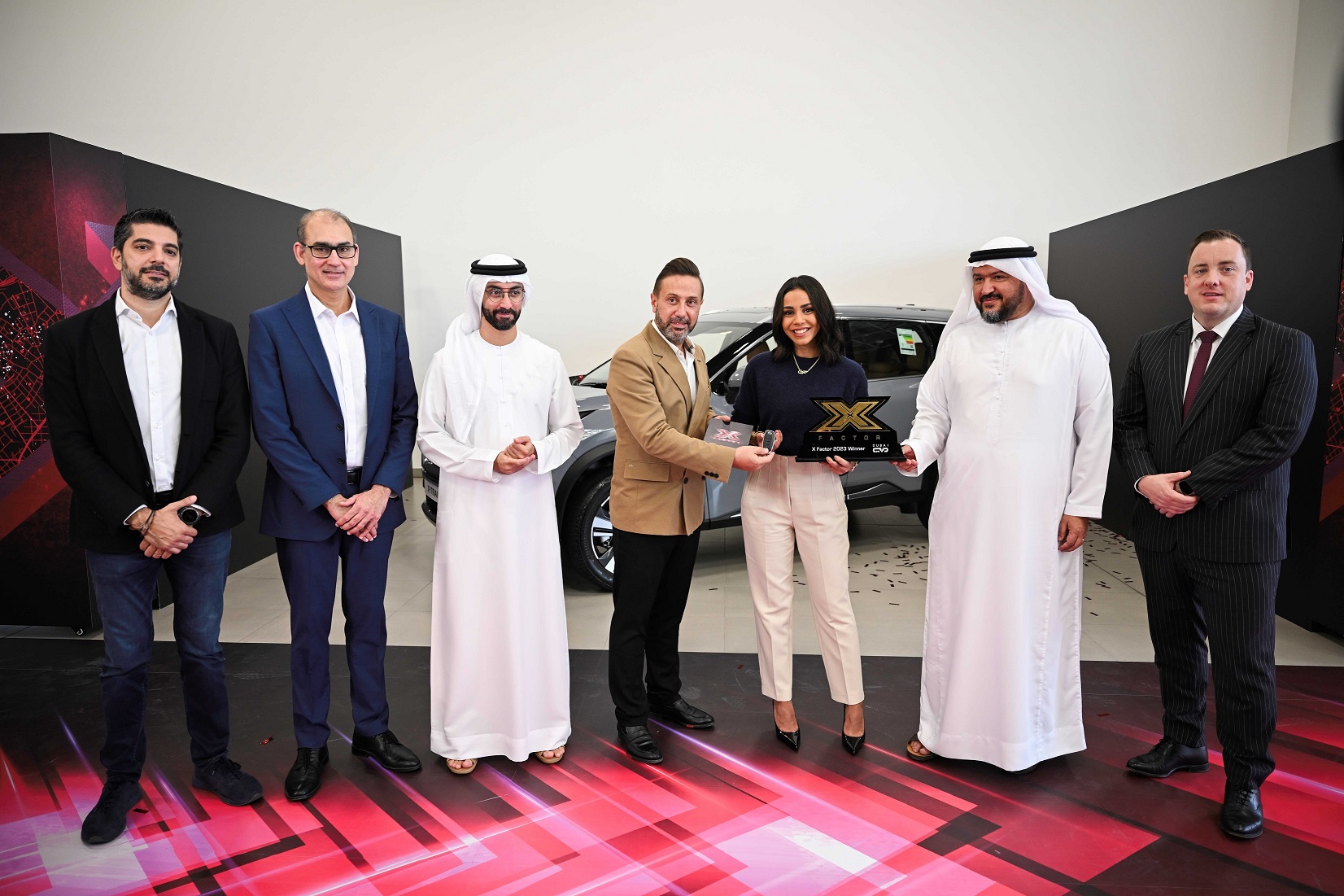 Nissan presents X Factor winner with 2024 Nissan X TRAIL 1
