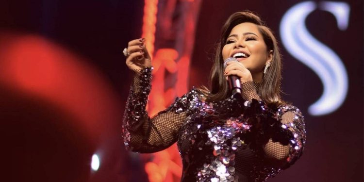 شيرين غنت الحب والفرح بحفلها في لبنان 1 شيرين غنت الحب والفرح بحفل كامل العدد في لبنان