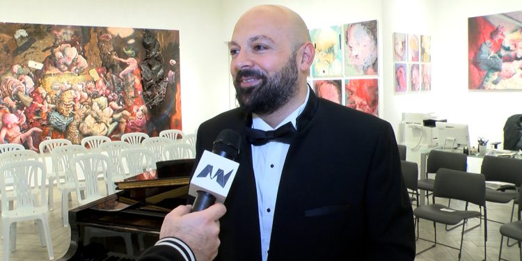 بسام شليطا يبهر الجمهور بعزفه المرتجل ويكشف عن تفاصيل حفله الموسيقي في لبنان 1 بسام شليطا يبهر الجمهور بعزفه المرتجل ويكشف عن تفاصيل حفله الموسيقي في لبنان