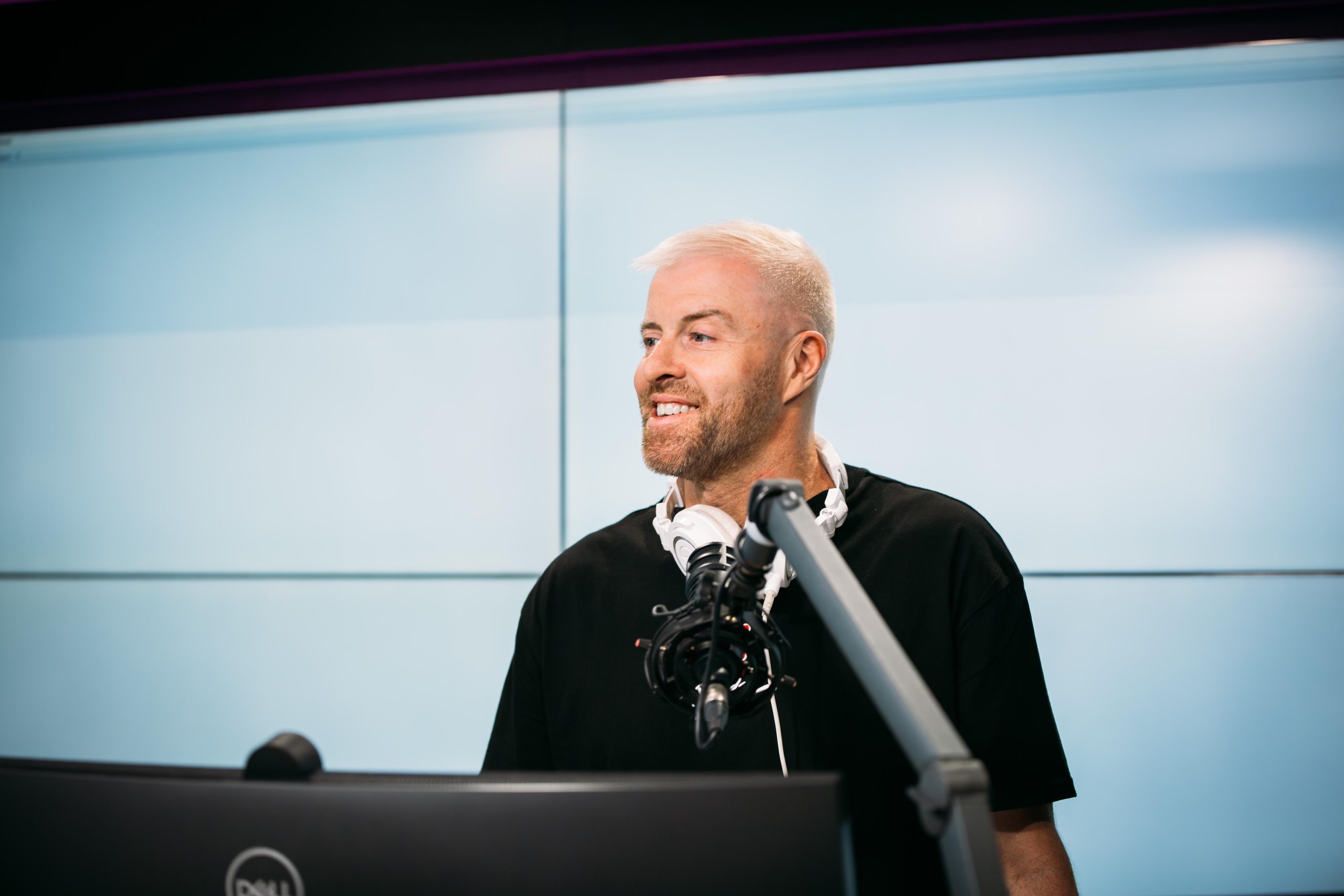 2 MBC LOUD launches new breakfast show Byron Cook scaled