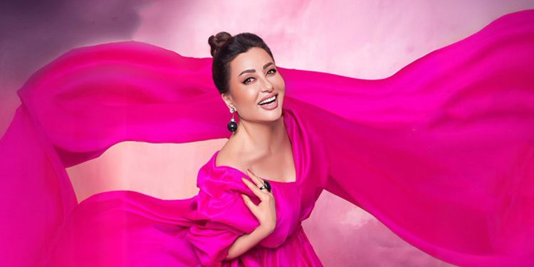 لطيفة تطرح كليب يا ليالي وألبومها الجديد مفيش ممنوع