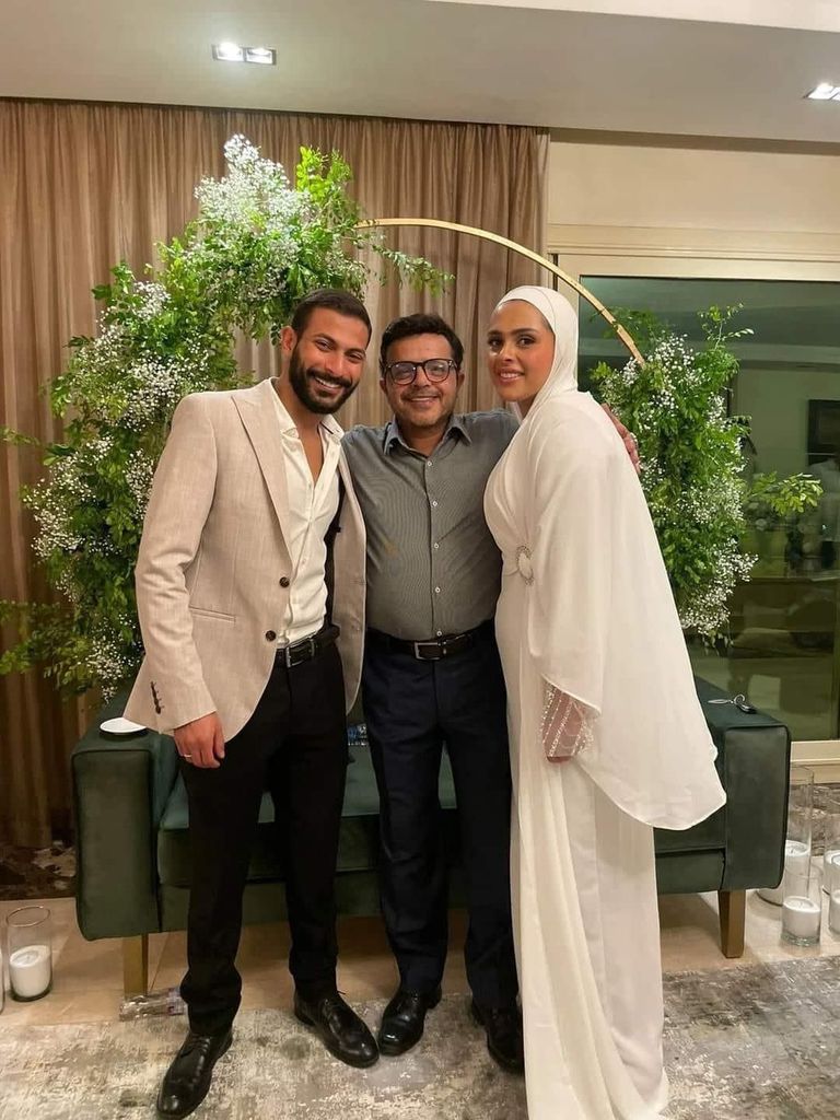 133 010605 mohamed henedy celebrates engagement daughter 3