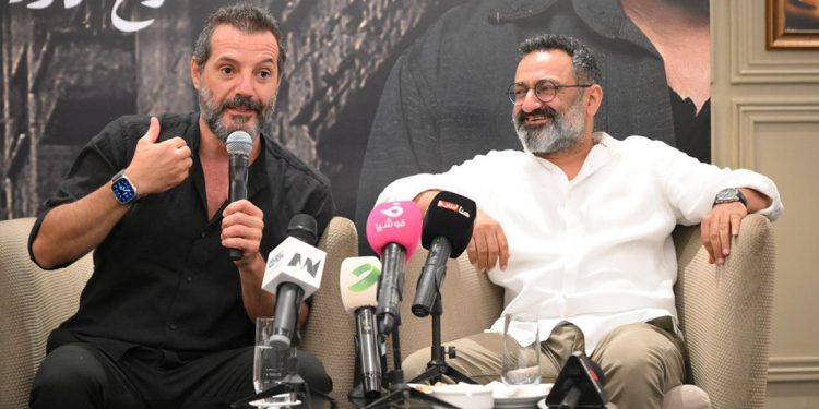 بالفيديو - جورج خباز وعادل كرم يجتمعان بمسرحية خيال صحرا وهذا ما ينتظر الجمهور