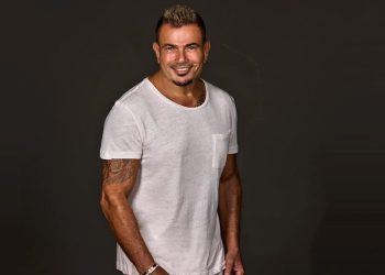 حذف عدد من أغاني عمرو دياب عن تطبيق أنغامي
