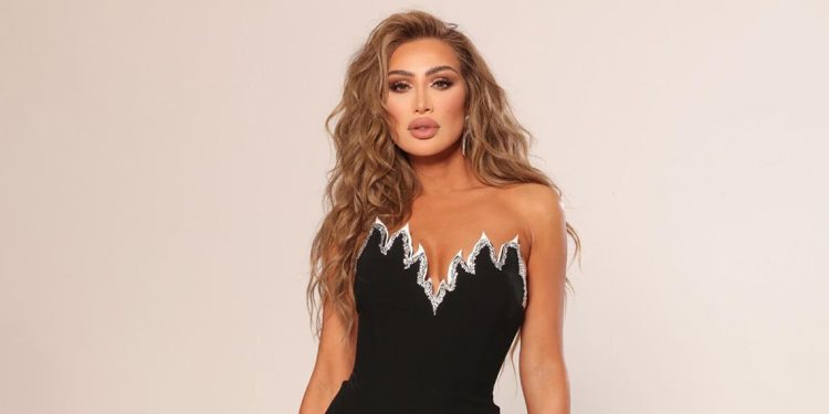 مايا دياب في فقرا بهذا الموعد .. حفل استعراضي استثنائي 1 مايا دياب في فقرا بهذا الموعد .. حفل استعراضي استثنائي