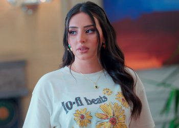 سعاد محمد تصدر أولى أغنياتها متوعدنيش