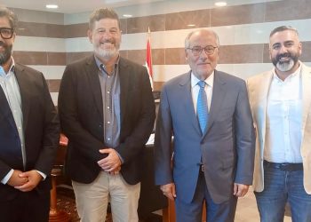 منح دراسية من أستراليا لعدد من طلاب الجامعات في لبنان