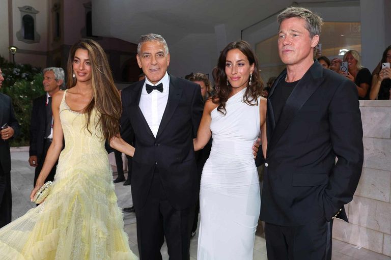 173 095458 brad pitt venice film festival 4
