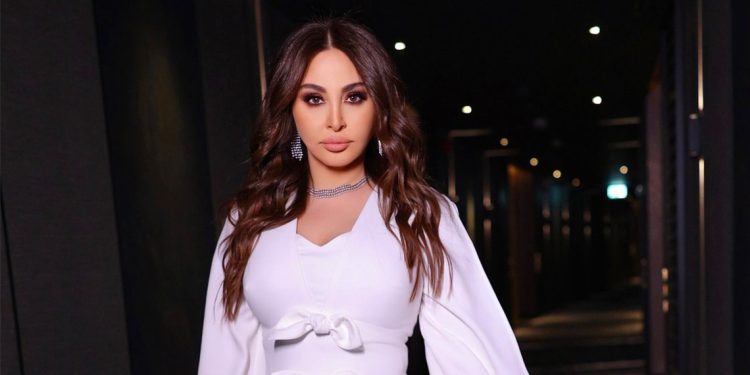 اليسا تعلن في بيان تأجيل حفلها في قبرص