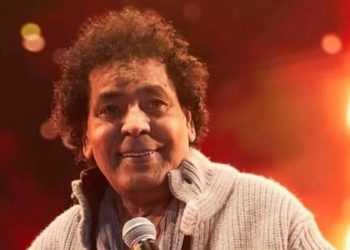 محمد منير يكشف أحدث تطورات حالته الصحية