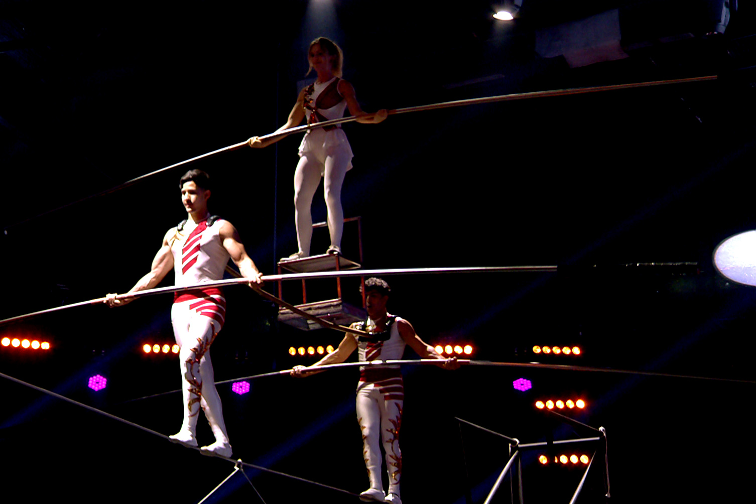 4 MBC1 MBC IRAQ ARABS GOT TALENT SEASON 7 AUDITIONS 4 DANGUIR TROUPE copy