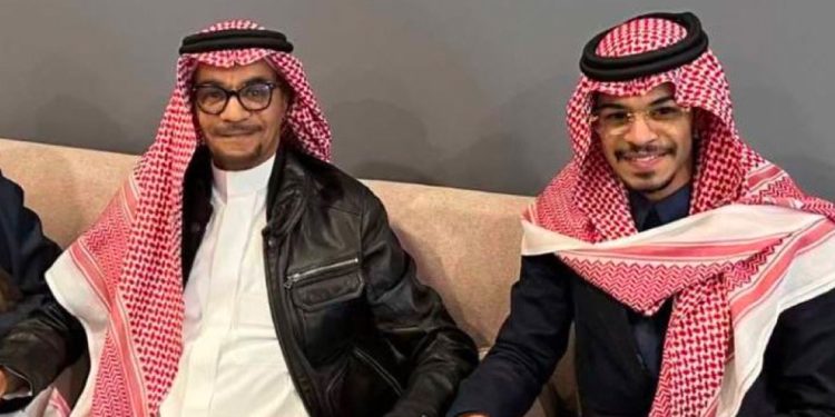 إصابة نجل رابح صقر ووفاة ابن شقيقته في حادث سير مأساوي 1 إصابة نجل رابح صقر ووفاة ابن شقيقته في حادث سير مأساوي